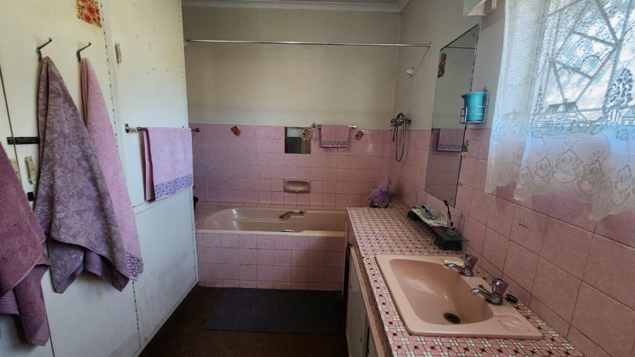 3 Bedroom Property for Sale in Potchefstroom Rural North West